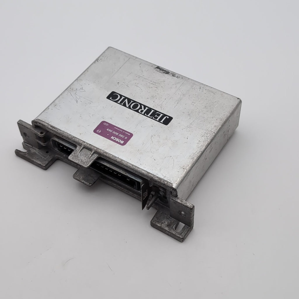 1987 1988 Rolls Royce Silver Bosch Jetronic Engine Control Module OEM 0280800069
