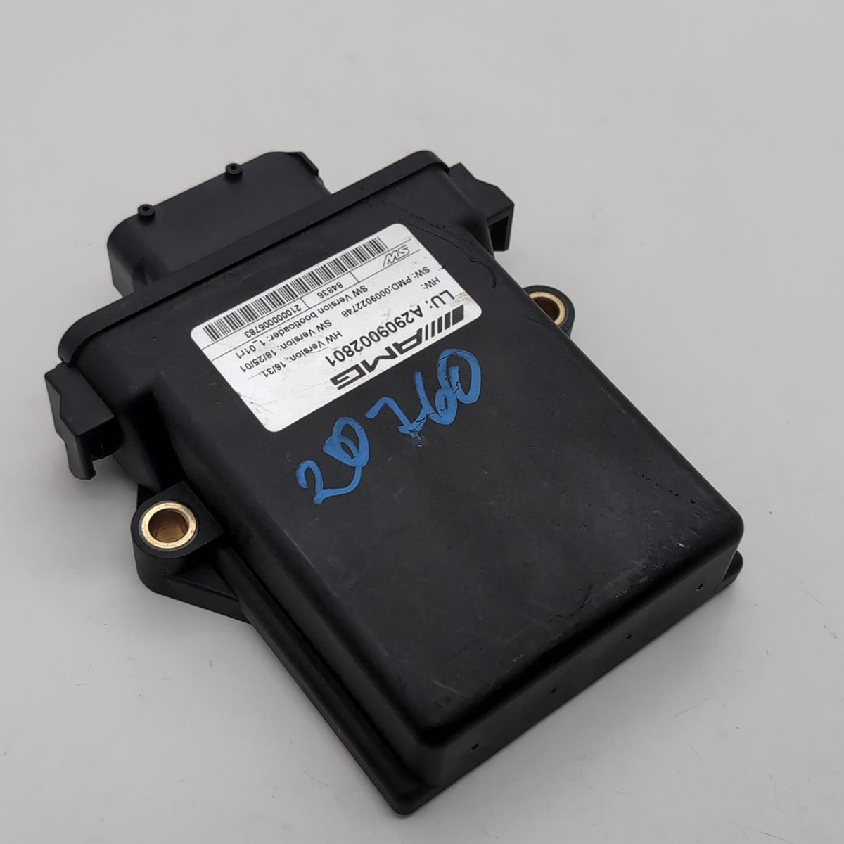 2017- 2023 MERCEDES C63 AMG W205 SEDAN OEM DIFFERENTIAL LOCK CONTROL MODULE