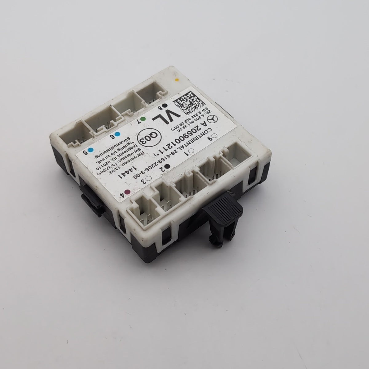 2015- 2020 Mercedes W205 C300 Front Left Driver Door Control Module A2059001211