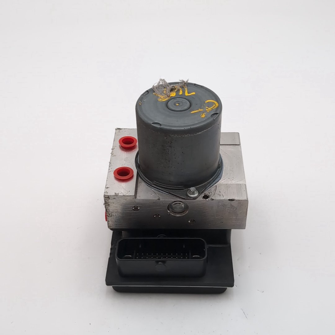2012 - 2016 Mercedes W212 E350 ABS Anti Lock Brake Pump A2124313512
