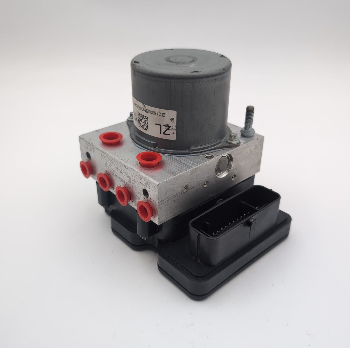 2018 2019 2020 Toyota Camry ABS Anti Lock Brake Pump Control Unit 44540-06290