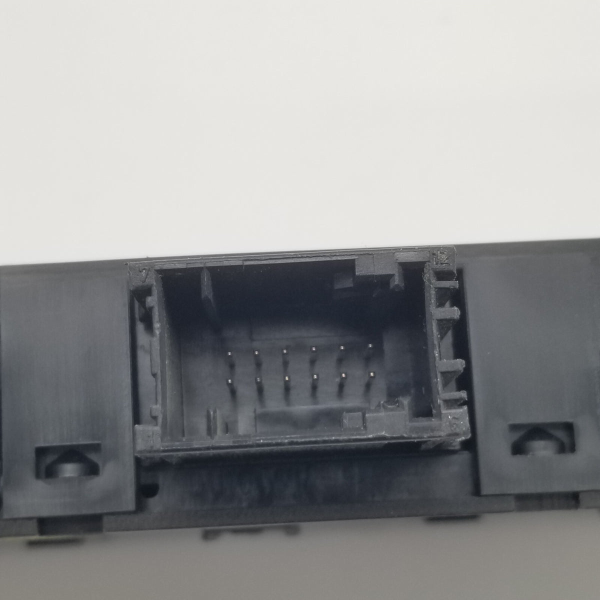 04-10 BMW E60 5 Series DSC Heated Control Switch Set Center Console 6940231 OEM