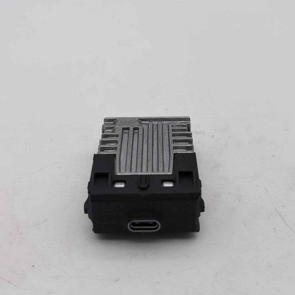 2025 2026 BMW X5 USB Bush Single Socket Port 5B51C72