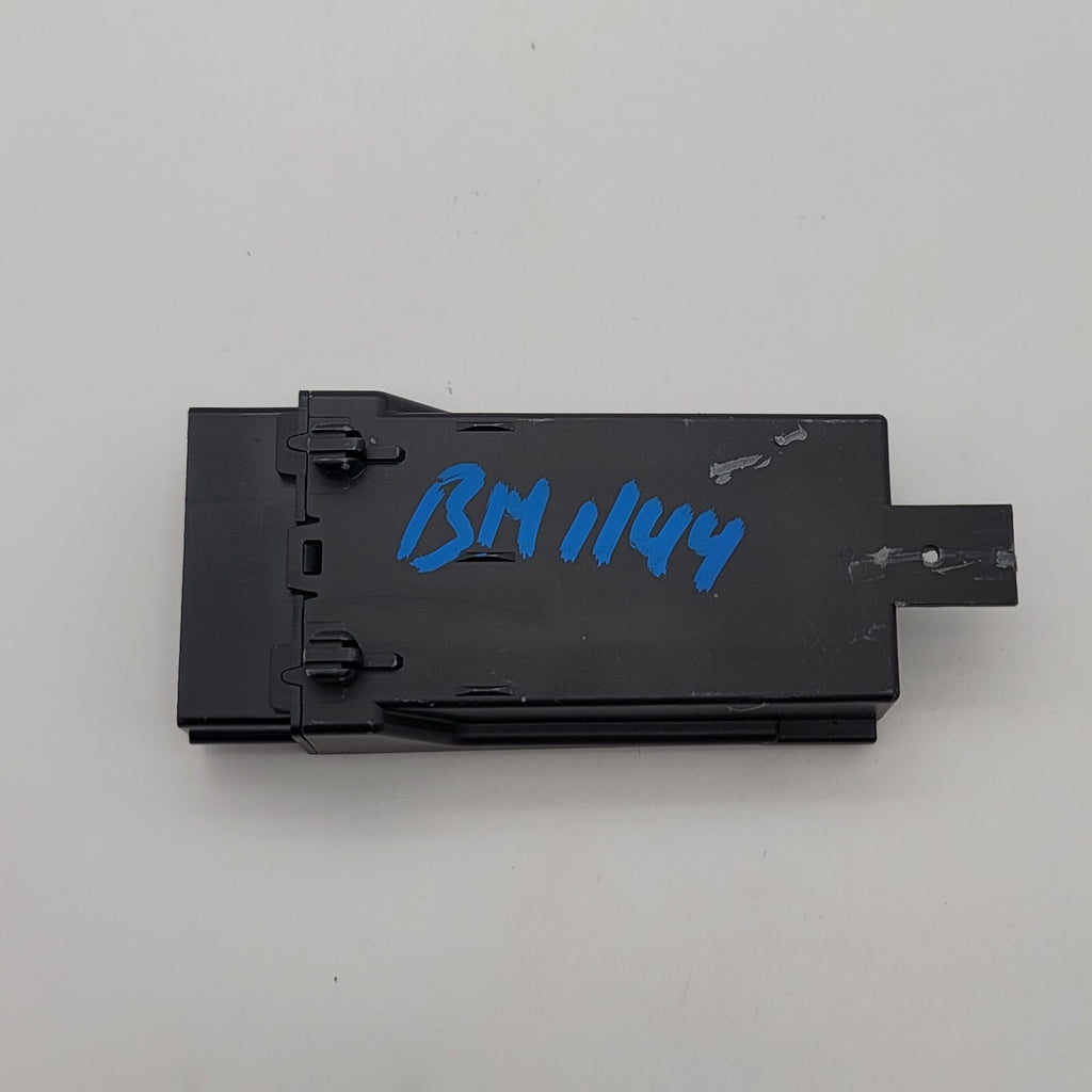 Front Seat Control Module OEM BMW F30 F10 F12 F13 2 3 4 5 6 Series X3 X4 X5 X6
