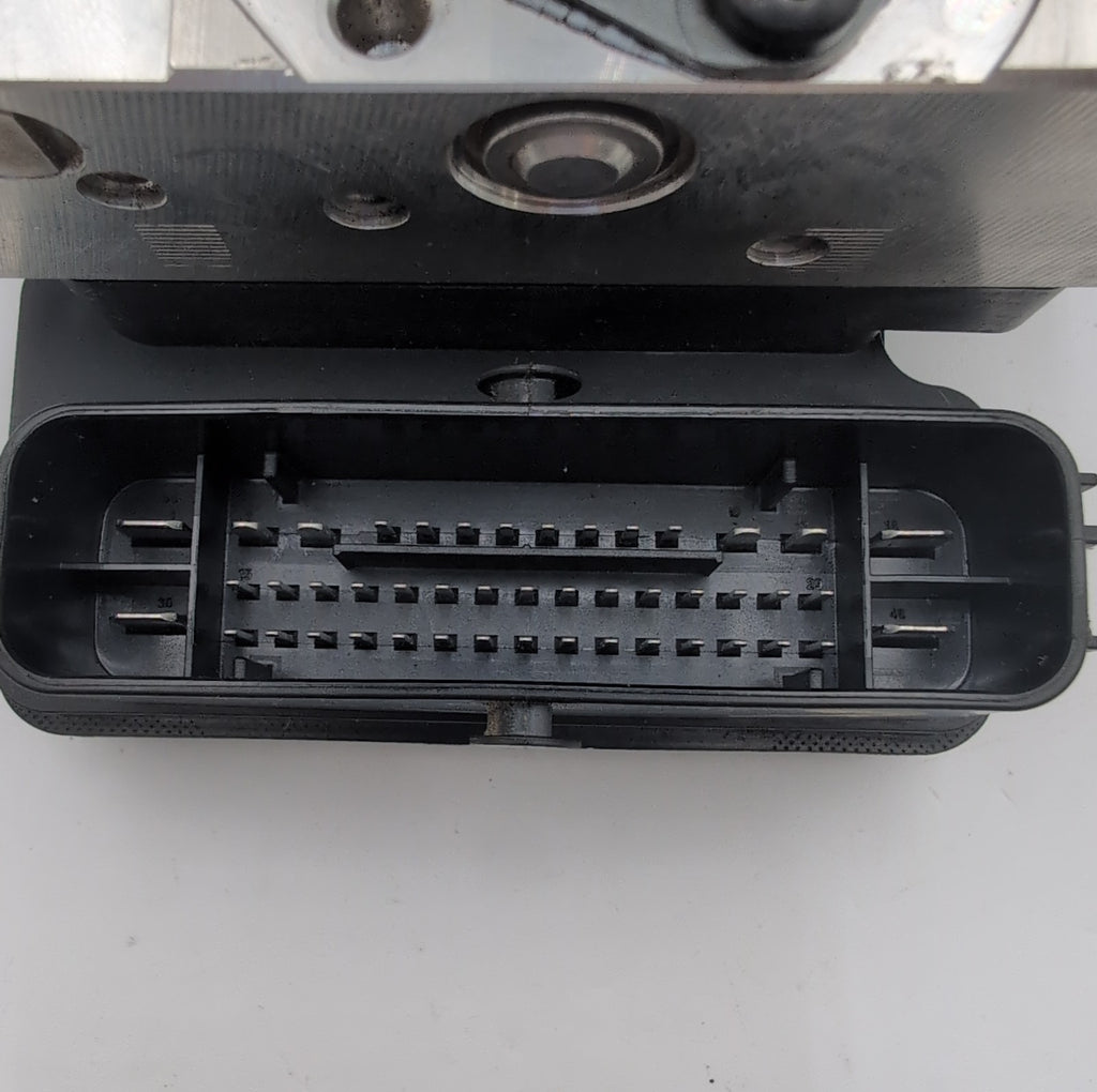 2020 2021 2022 Hyundai Palisade 3.8L ABS Anti Lock Brake Pump 58900-S8360