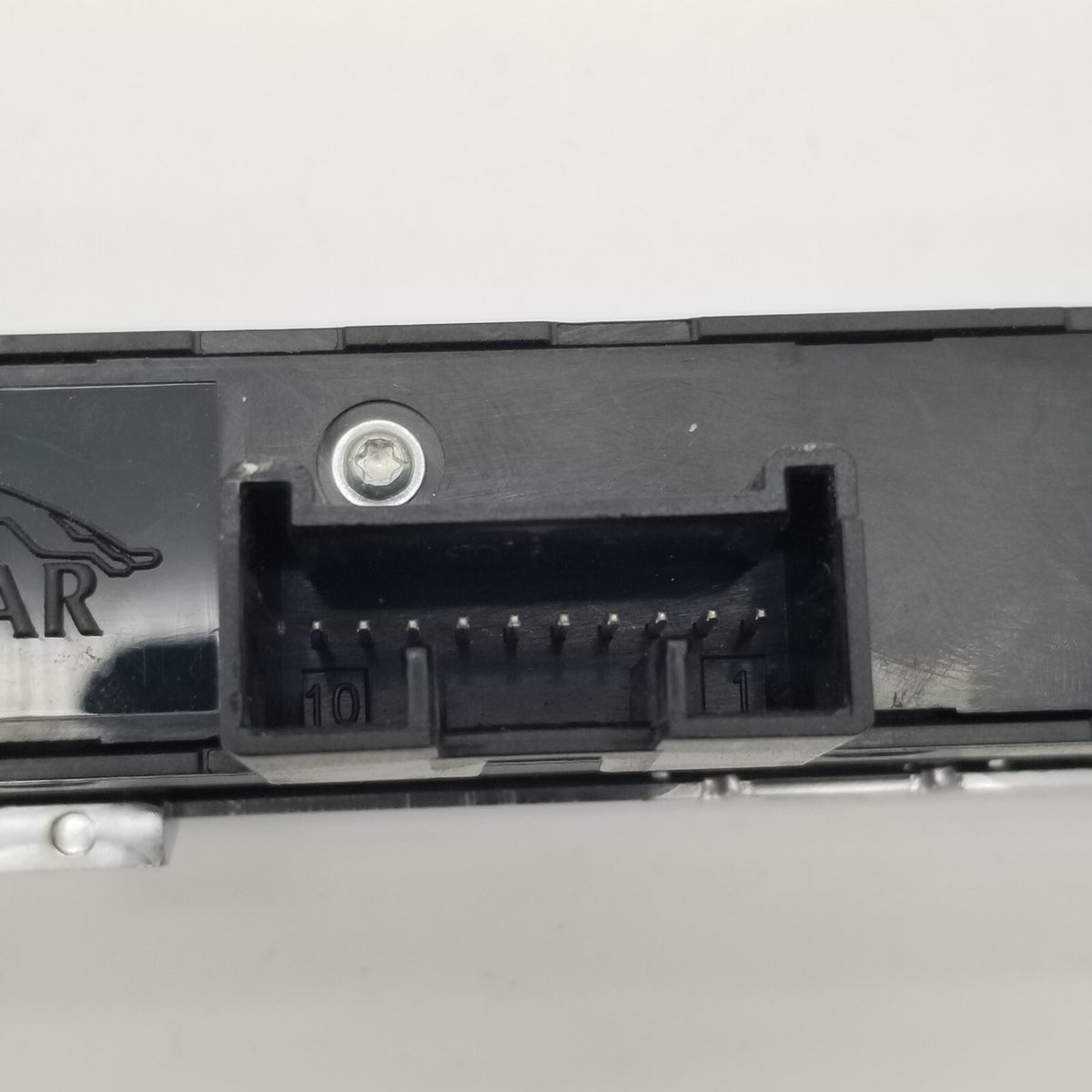 09-11 Jaguar X250 XF Emergency Hazard Door Lock Unlock Switch 8X2311B650AB OEM
