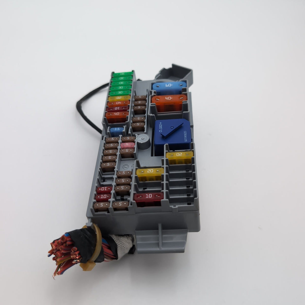 2019 - 2026 BMW X5 X6 X7 XM G20 G26 G42 G87 M3 Front Power Distribution Fuse Box