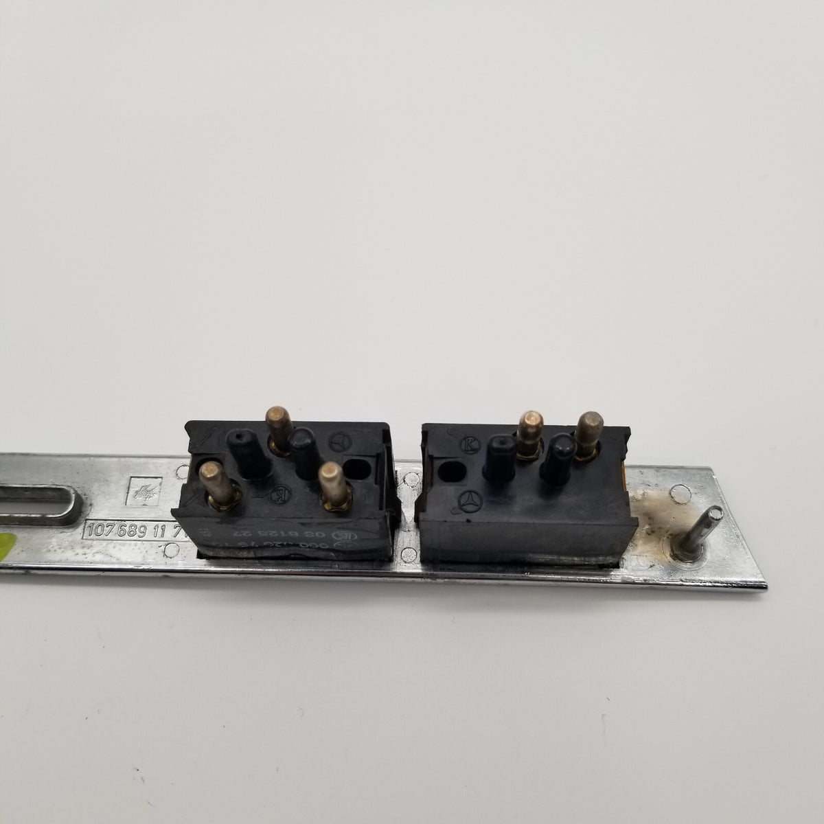 Mercedes W107 Coupe Burlwood Center Dash Trim W/Switches 380SL 10768991171