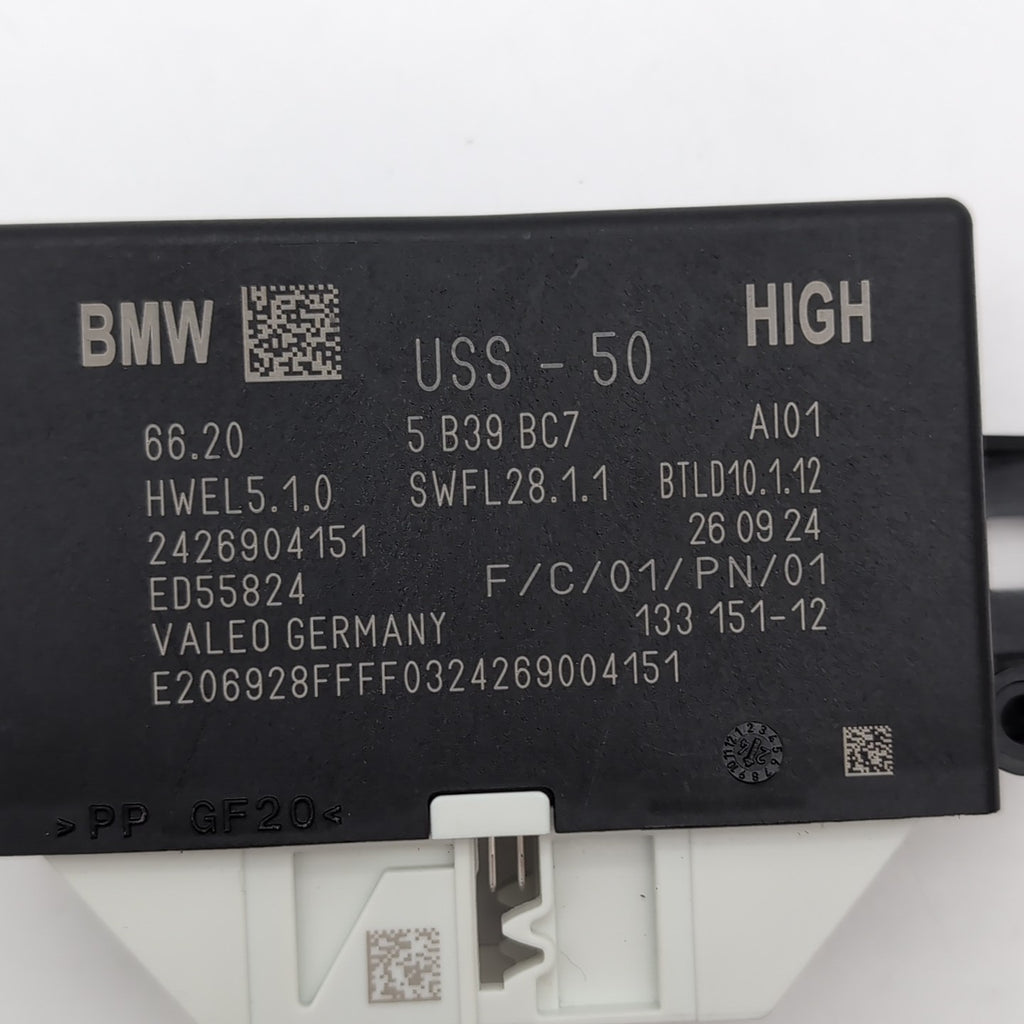 2023 - 2026 BMW G60 G70 X1 X2 X5 X7 USS Ultrasonic Parking Sensor Module