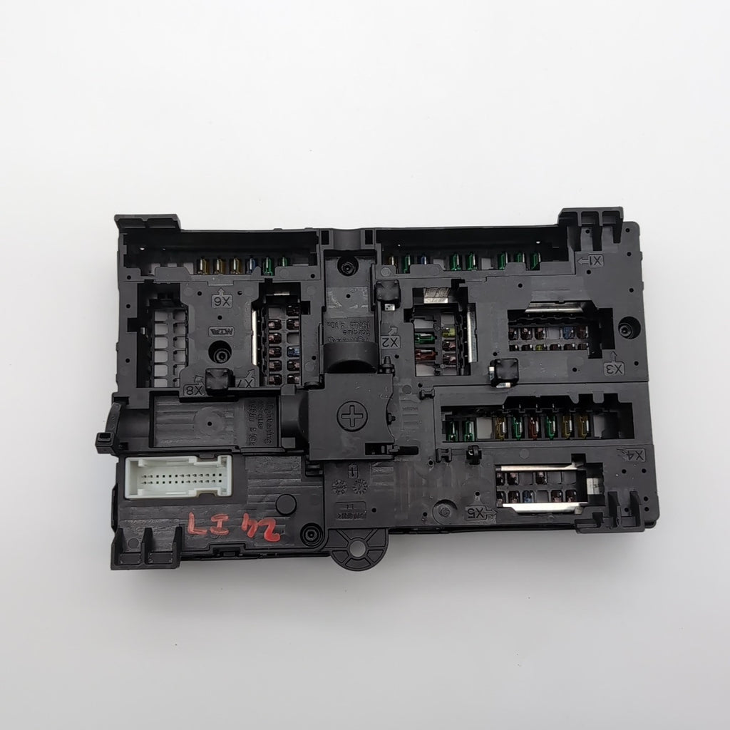 2023 - 2026 BMW 540i G60 i7 G70 X3 Rear Power Distribution Fuse Box 5A09BA7