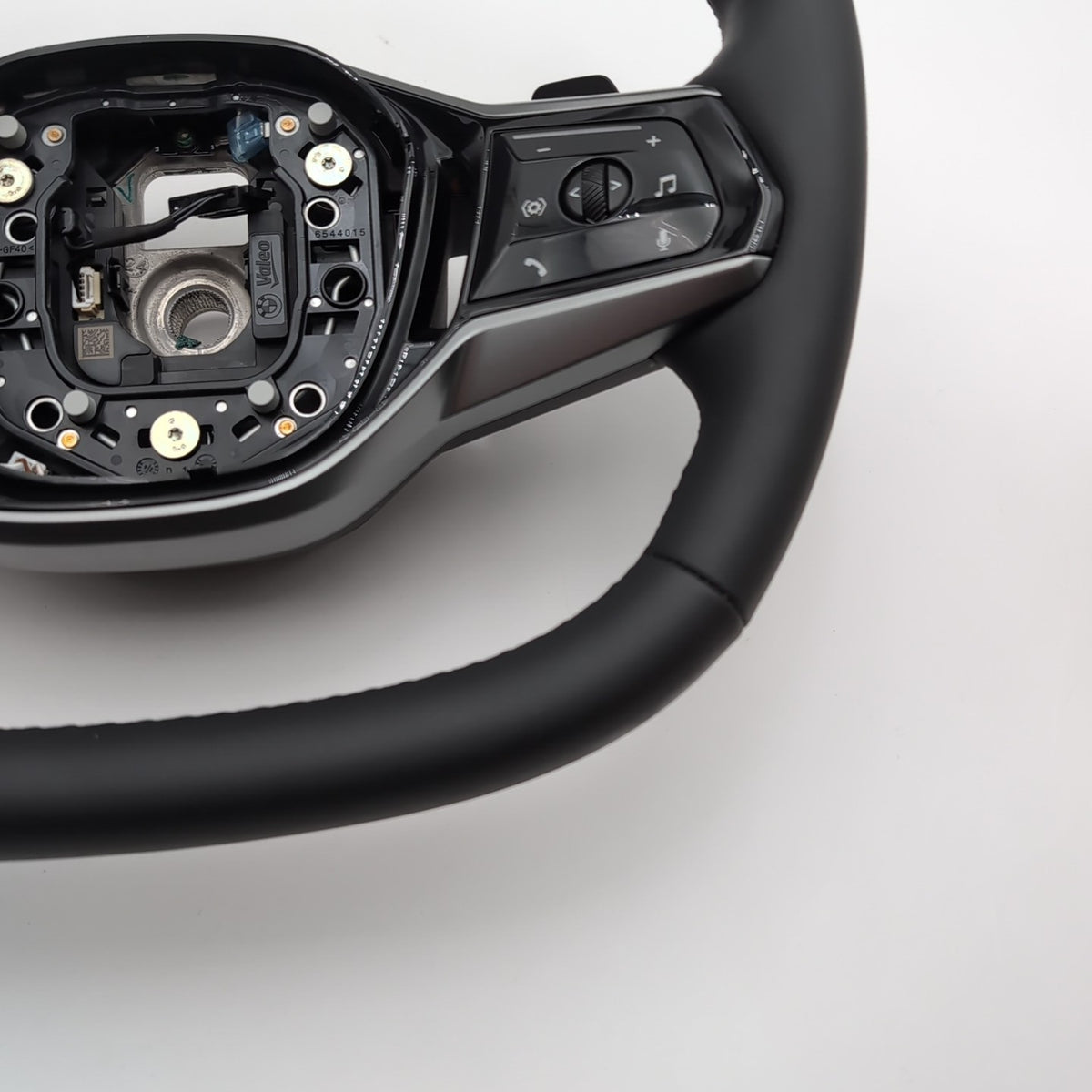 2025 2026 BMW 530i 540i G60 X3 G45 Steering Wheel with Paddle Shifter 5A42E32