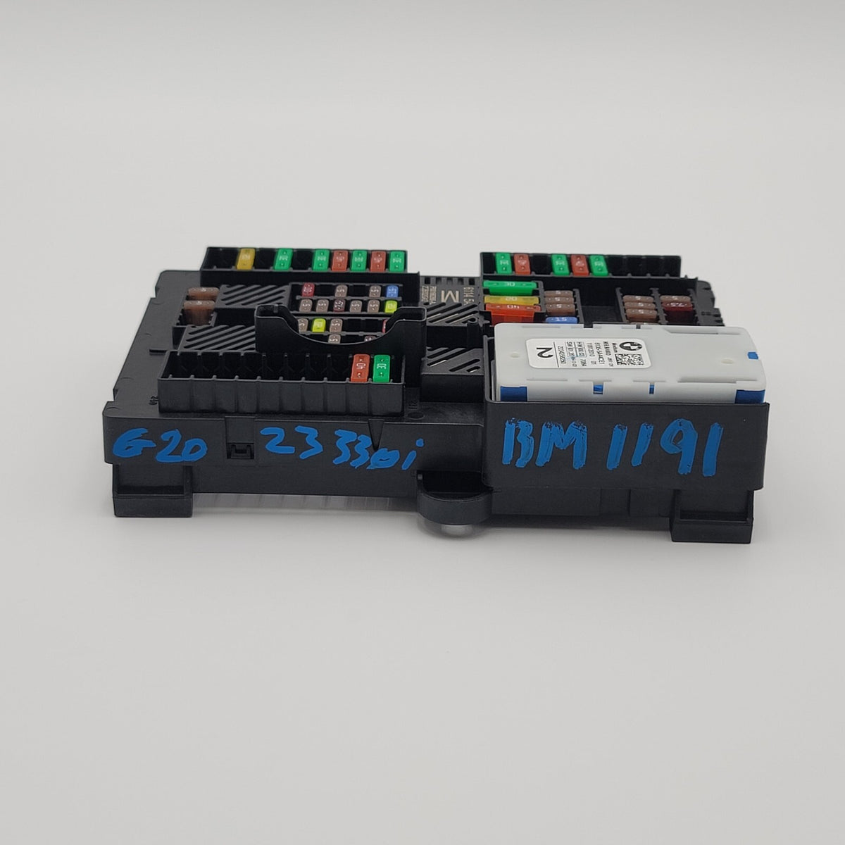 2024 BMW G20 LCI 5A44CE1 Power Distribution Box LIN Module Fuse Box 5A0E7D1