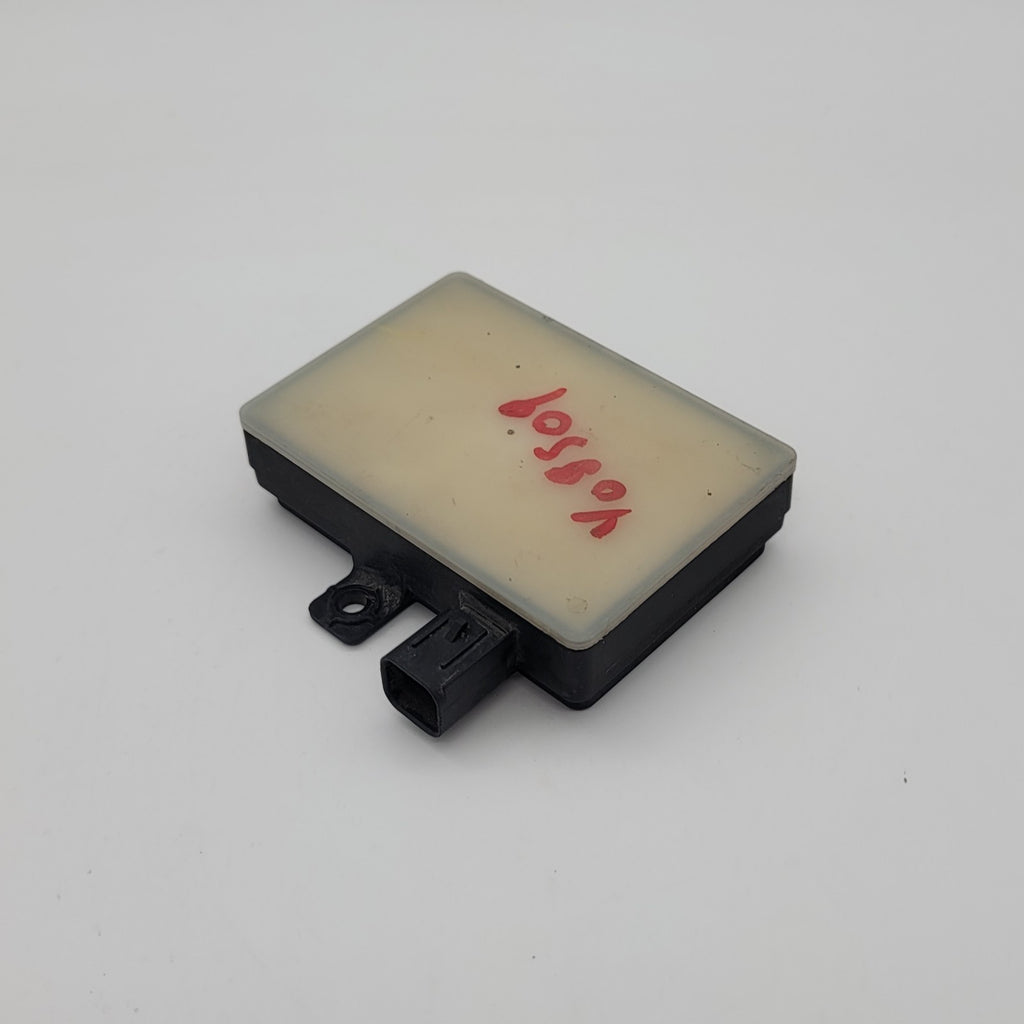 2015- 2017 Hyundai Sonata Right RH Rear Blind Spot Sensor Module C195850001
