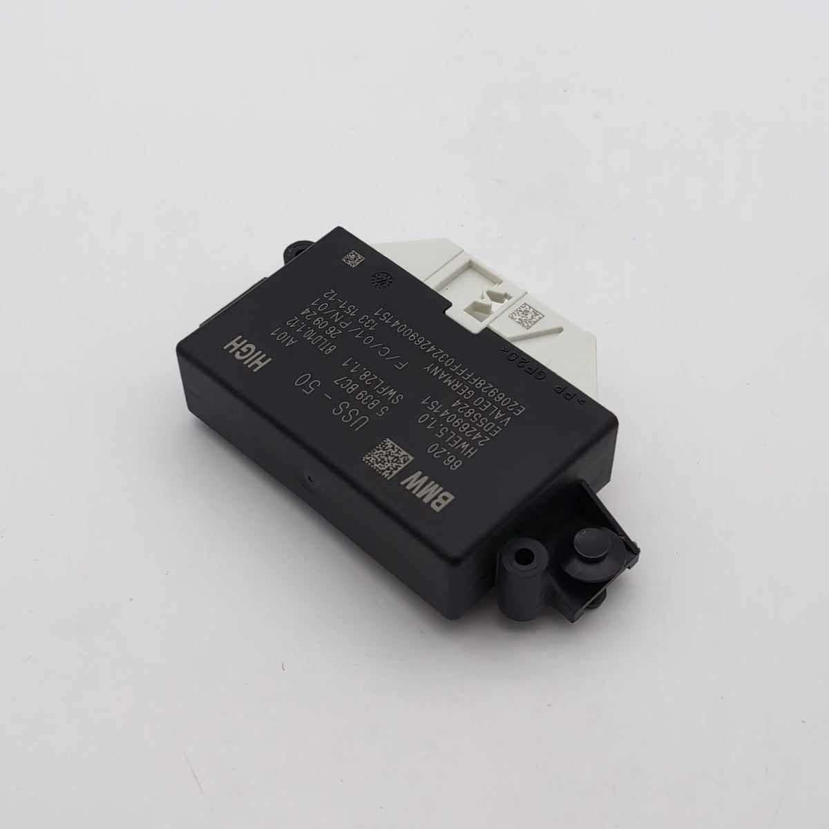 2023 - 2026 BMW G60 G70 X1 X2 X5 X7 USS Ultrasonic Parking Sensor Module