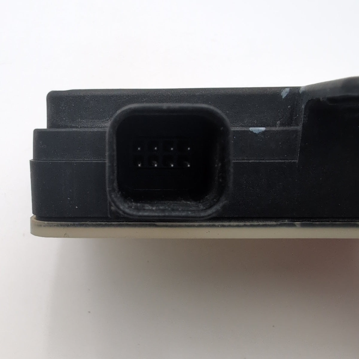 2016 - 2020 Kia Optima Rear Blind Spot Detection Radar Sensor D495851000