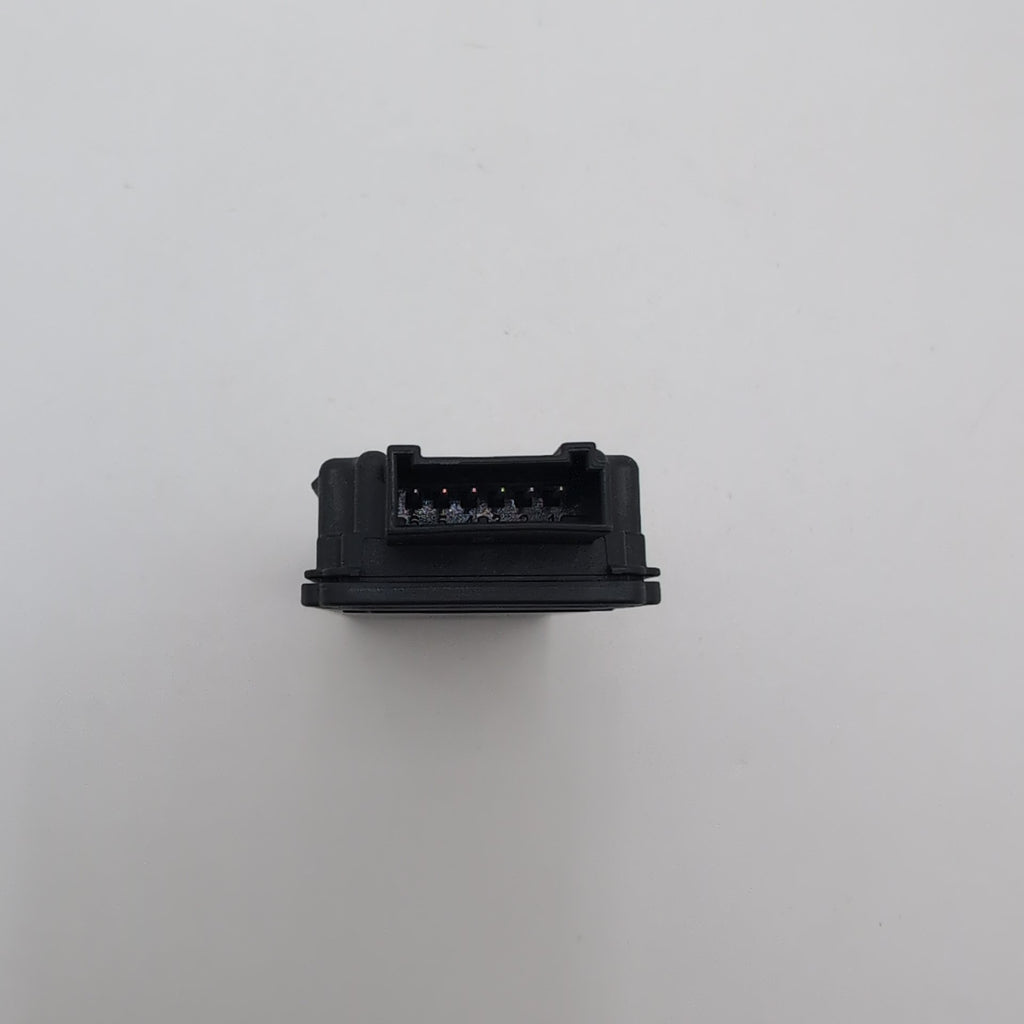 2025 2026 BMW G60 XM X1 X2 X3 X5 X6 X7 iX Radio Remote Receiver Module 5B4E028