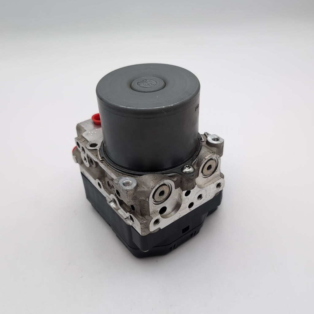 2016 2017 Infiniti Q50 ABS Pump Module 476604GH0A OEM