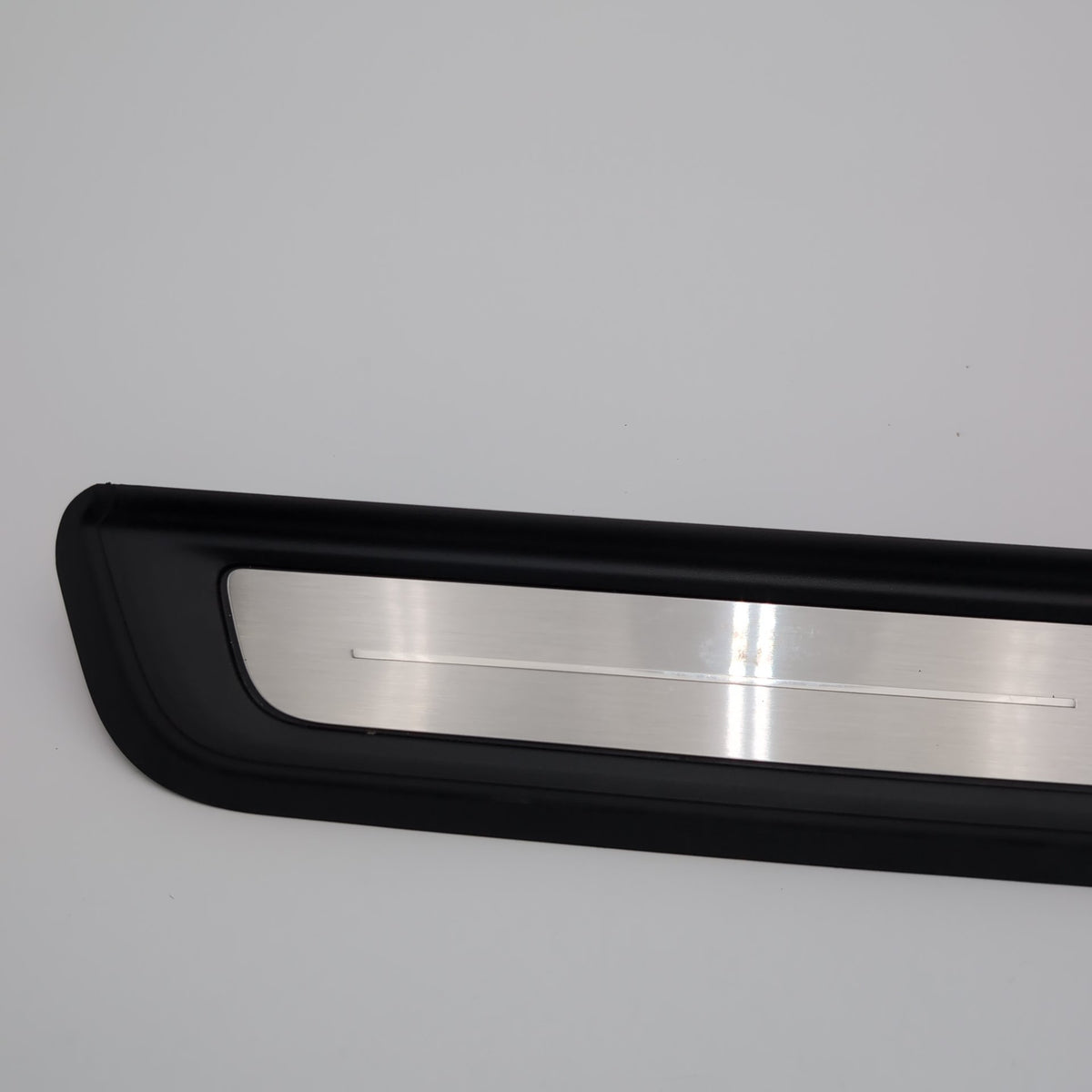 2019 - 2025 BMW G20 G21 G26 Front Left Right Door Trim Molding Sill Set 7407387