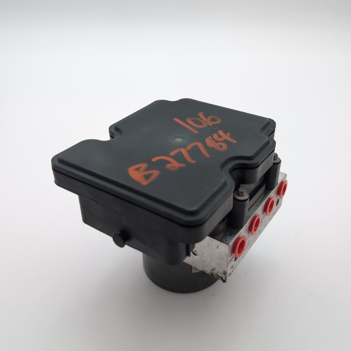 2018 2019 2020 Toyota Camry ABS Anti Lock Brake Pump Control Unit 44540-06290