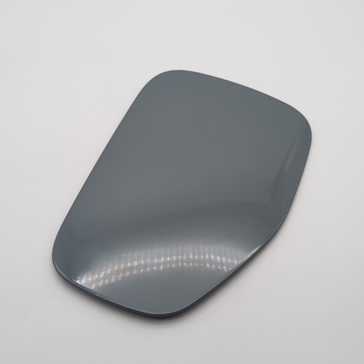 2025 BMW G60 550e Rear Fuel Gas Tank Flap Filler Lid Cover Cap 9450297