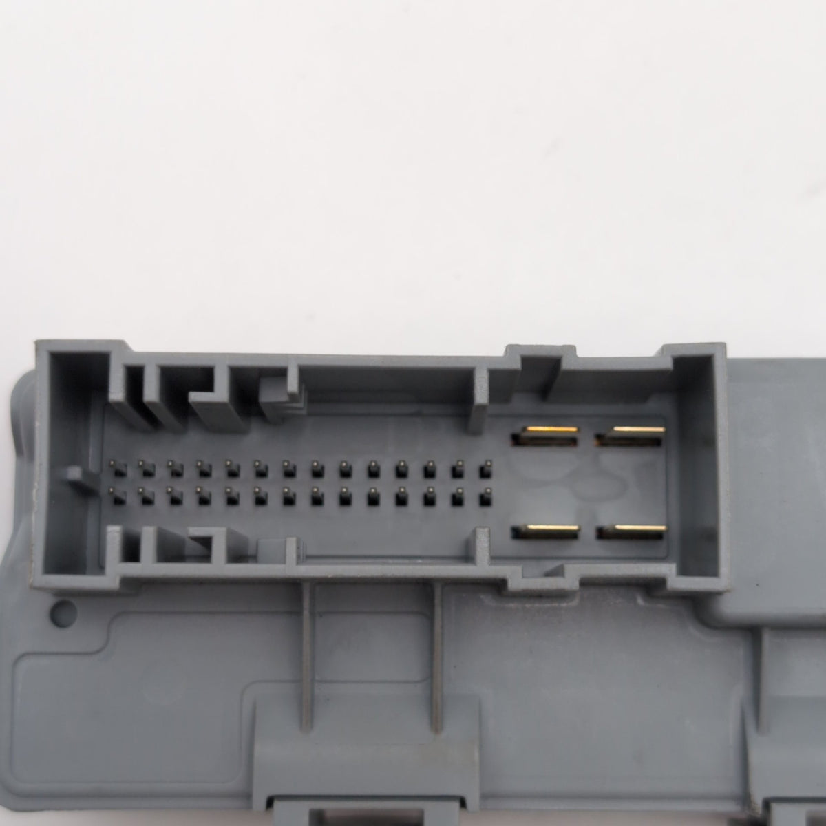 2022 - 2026 BMW X1 X2 Mini Cooper Countryman Power Distribution Box LIN Module