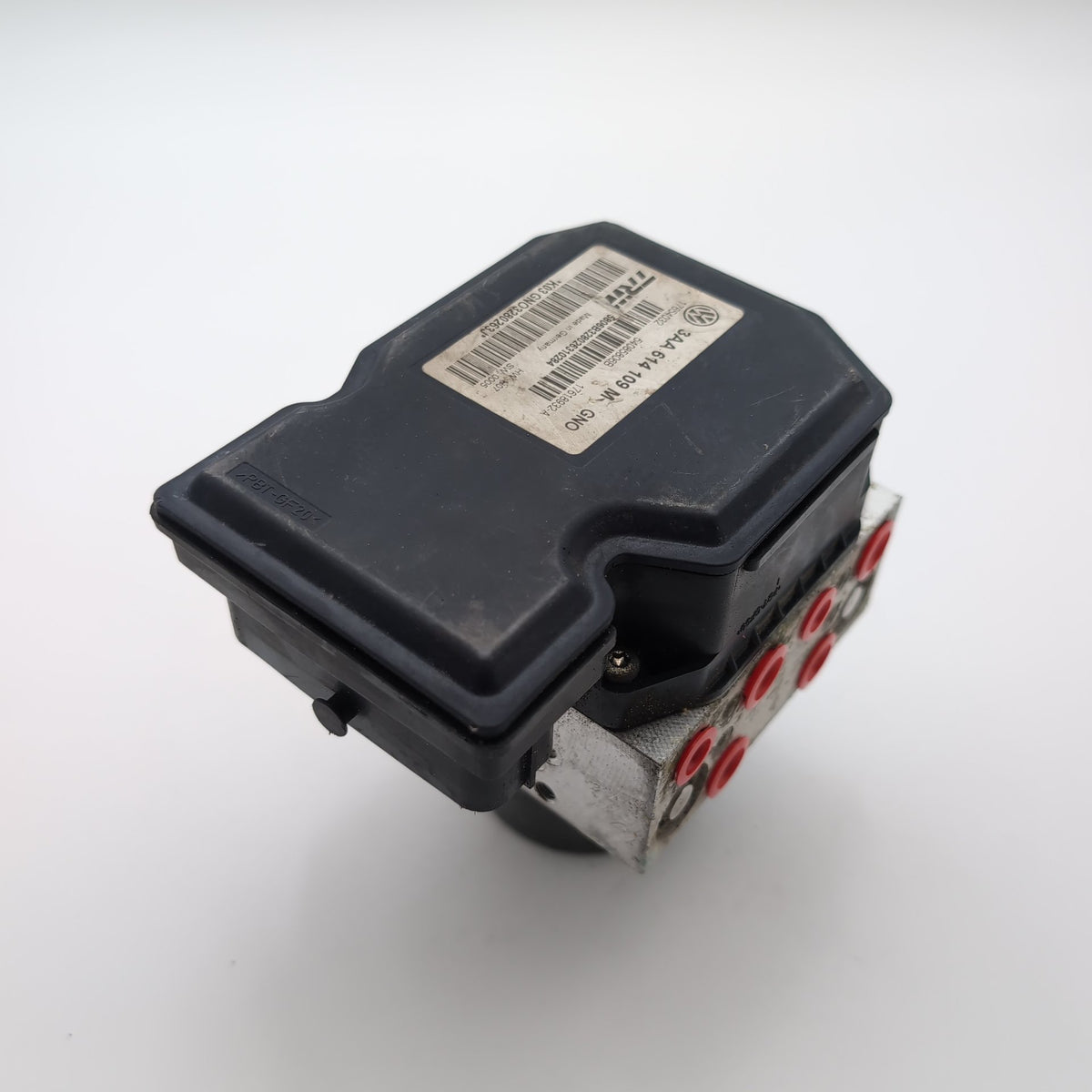 2011 2012 Volkswagen CC ABS Anti Lock Brake Pump 3AA614109M