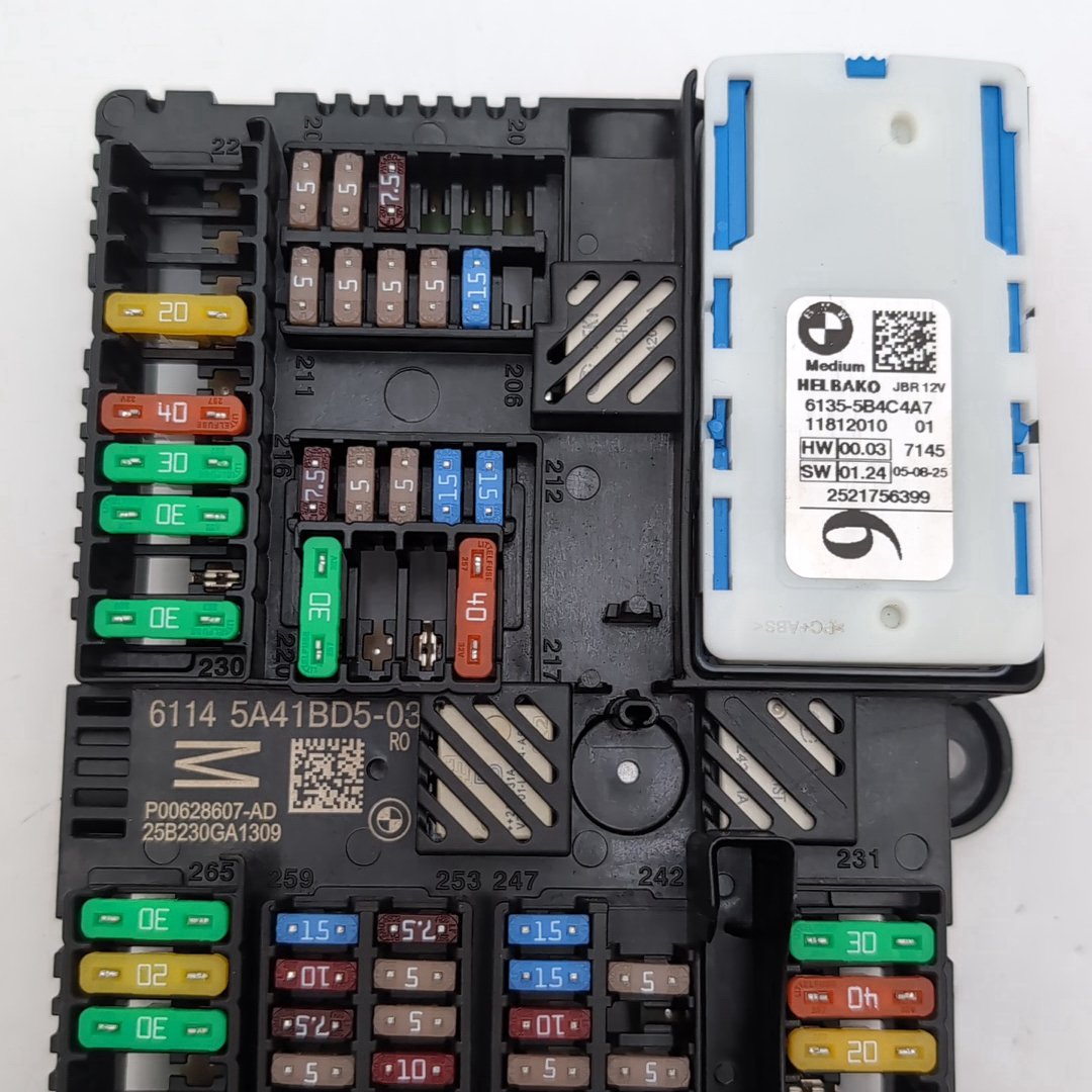 2022 - 2026 BMW X5 X6 X7 Rear Power Distribution Fuse Box OEM 5A41BD5