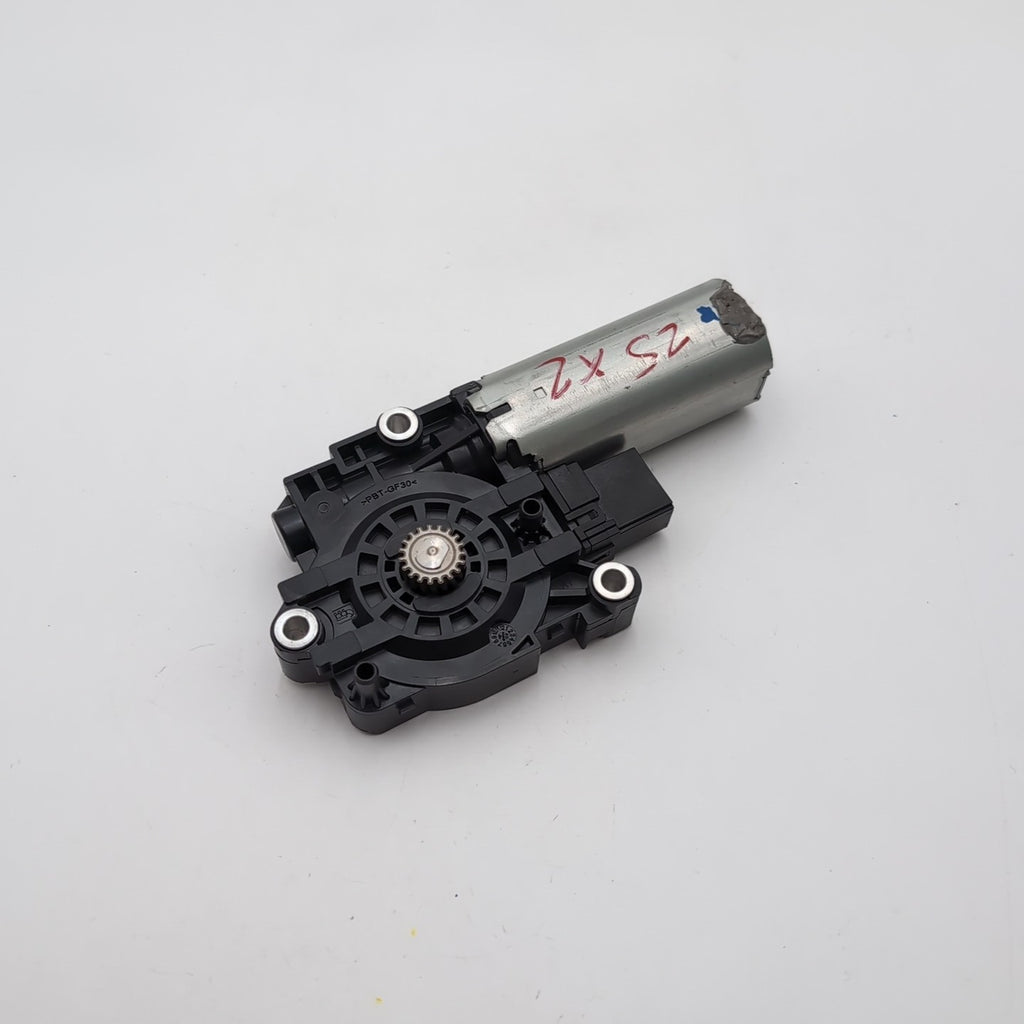 2024 2025 BMW 530I 549I I5 X2 TOP UPPER SUNROOF WINDOW MOTOR SUN ROOF MOTOR SET