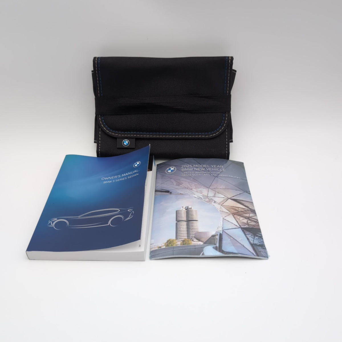2025 BMW 3 Series Sedan Owners Manual Handbook Set Kit with Case OEM