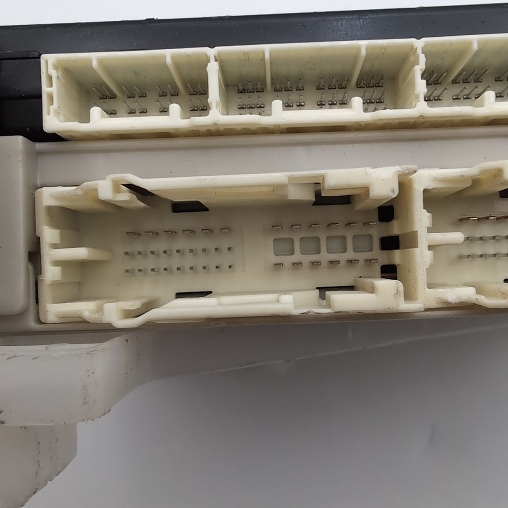 2011 2012 2013 2014 LEXUS CT200H MULTIPLEX NETWORK BODY CONTROL OEM 89221-76030