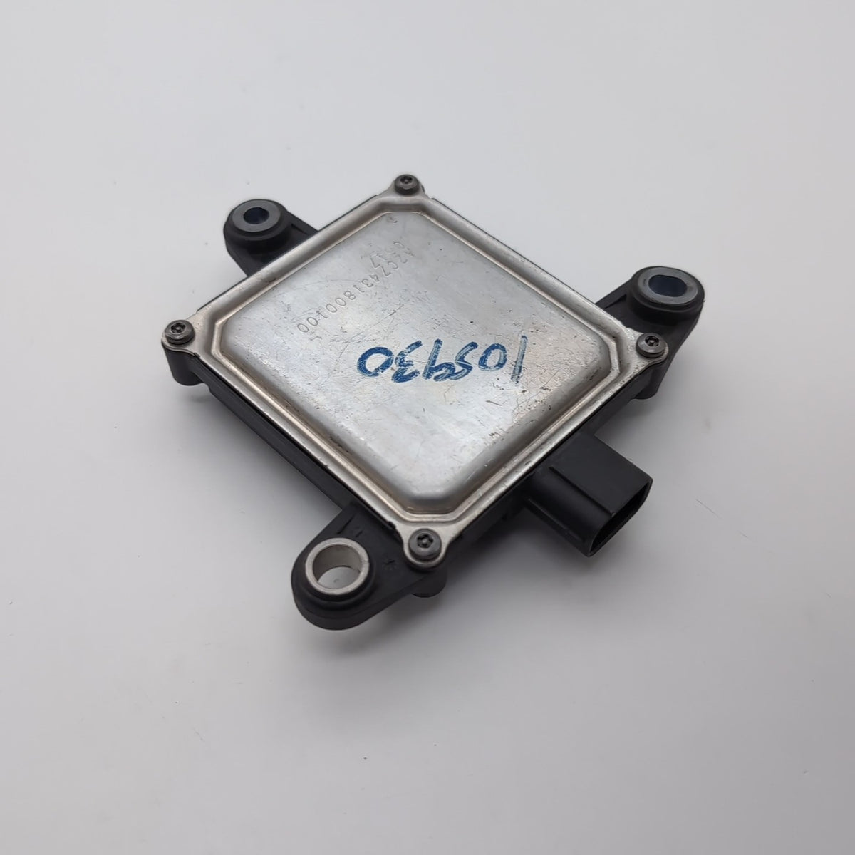 2017 - 2020 Lexus IS300 IS350 Blind Spot Monitor Radar Sensor Module 88162-53040