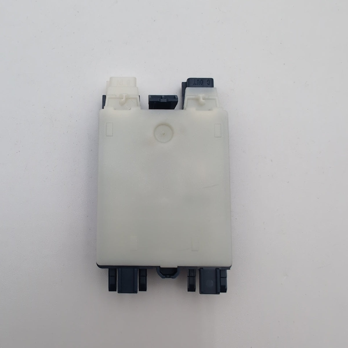 2025 2026 BMW X3 G45 LIN Hub 2 LED Interior Light Control Module 5B610A1