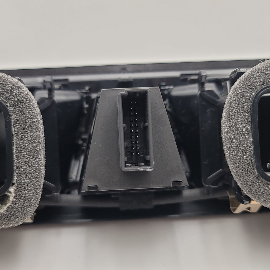 2021 - 2025 BMW iX I20 Front Dashboard Instrument Panel Air Vent 9490661
