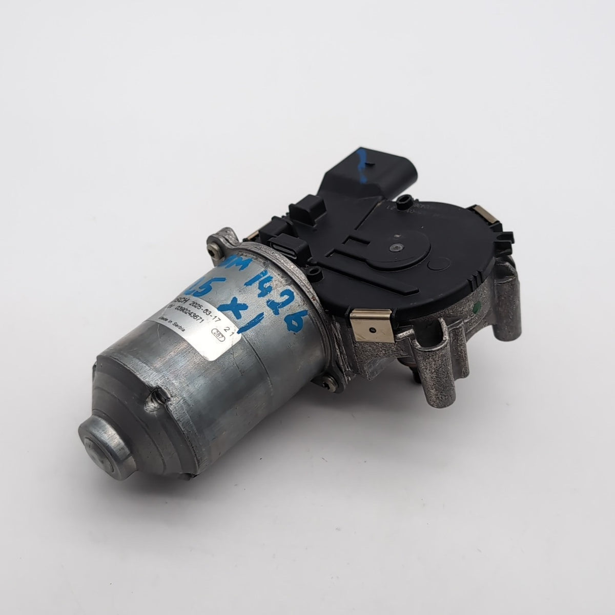 2021- 2025 BMW X1 X2 X3 M35 Front Windshield Wiper Motor OEM 0390243671