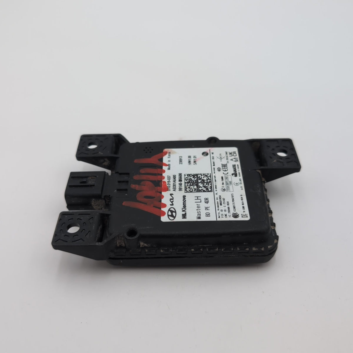 2021 - 2024 Kia Forte LH Master Rear Left Blind Spot Radar Sensor 99140-M6600