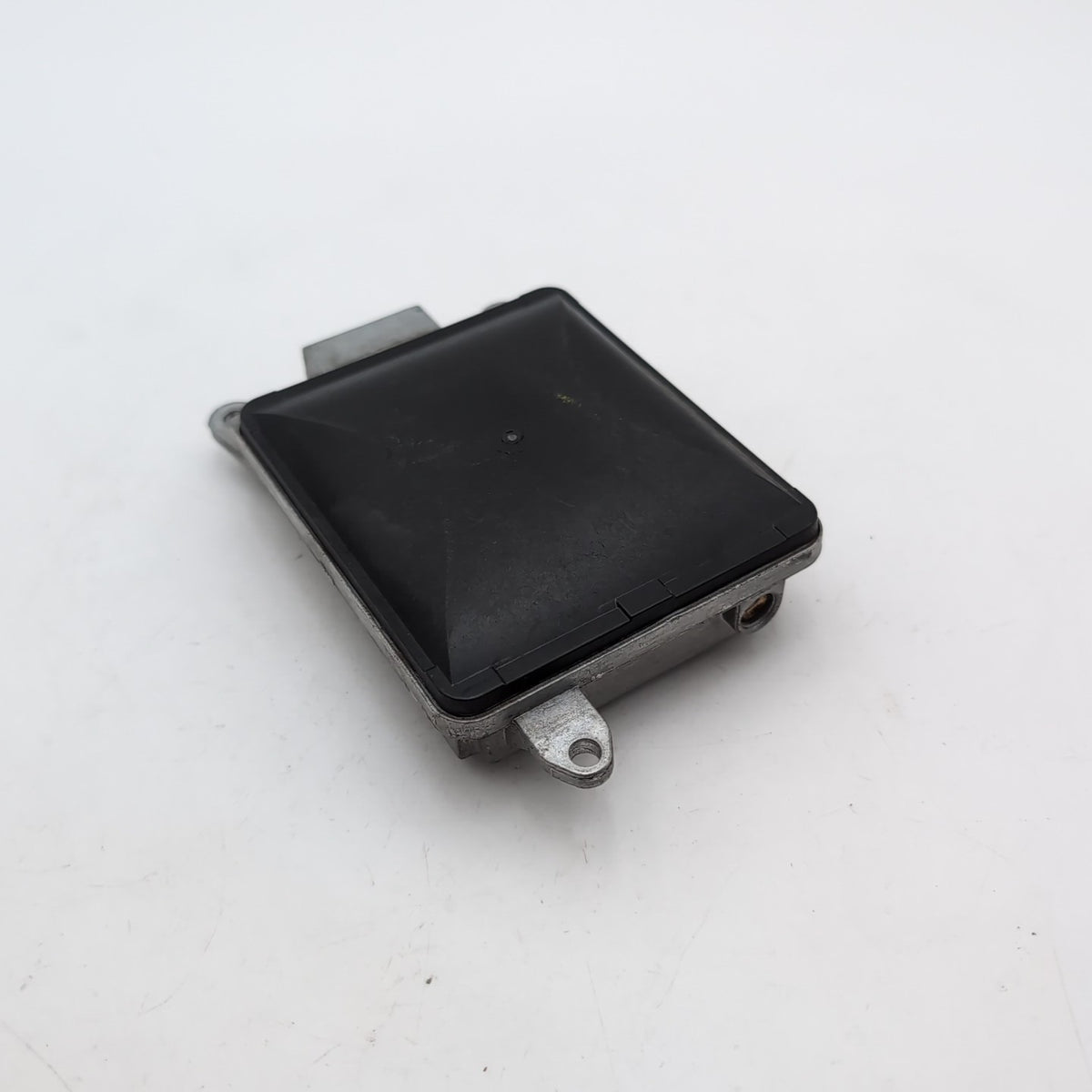 2014 2015 Kia Sorento Left Rear Blind Spot Alert Sensor Radar OEM 95812-1U000