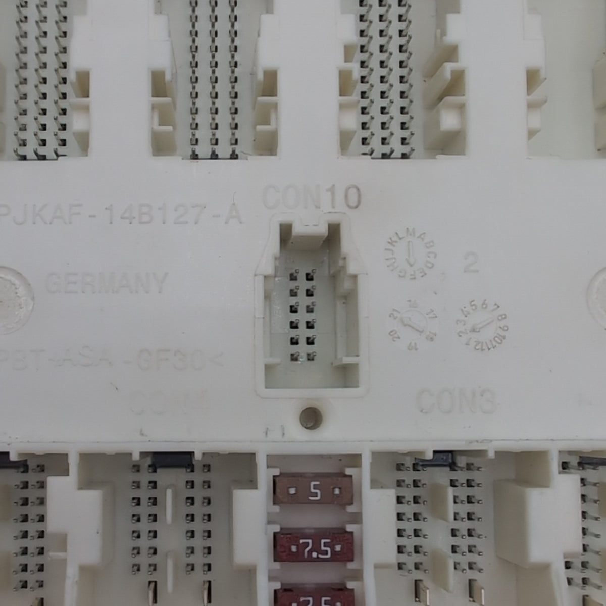 2024 2025 BMW iX X2 X5 X6 G05 G06 BODY DOMAIN CONTROL MODULE FUSE BOX BDC UNIT