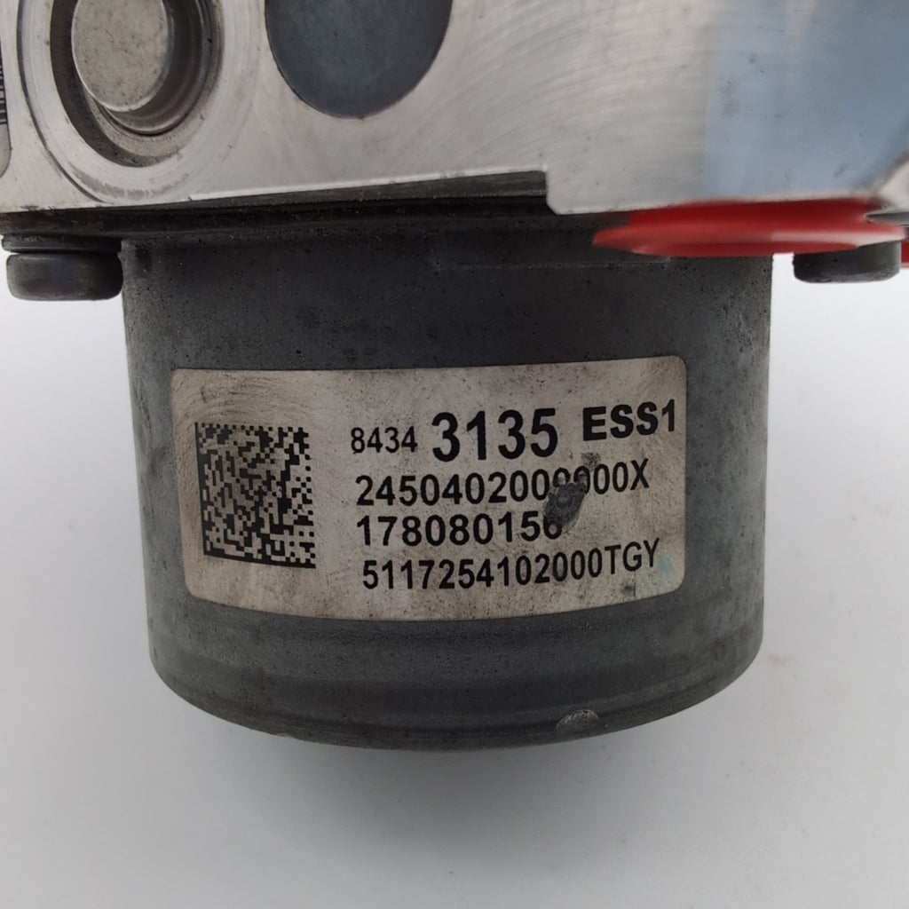 2018 - 2021 Cadillac XT5 ABS Anti Lock Brake Pump Control Unit 84343135
