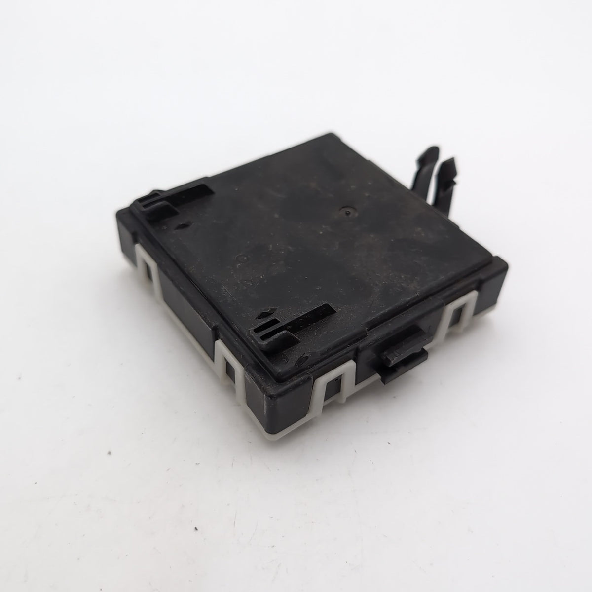2020- 2023 MERCEDES GLE350 V167 REAR LEFT DOOR CONTROL MODULE OEM A1679008213