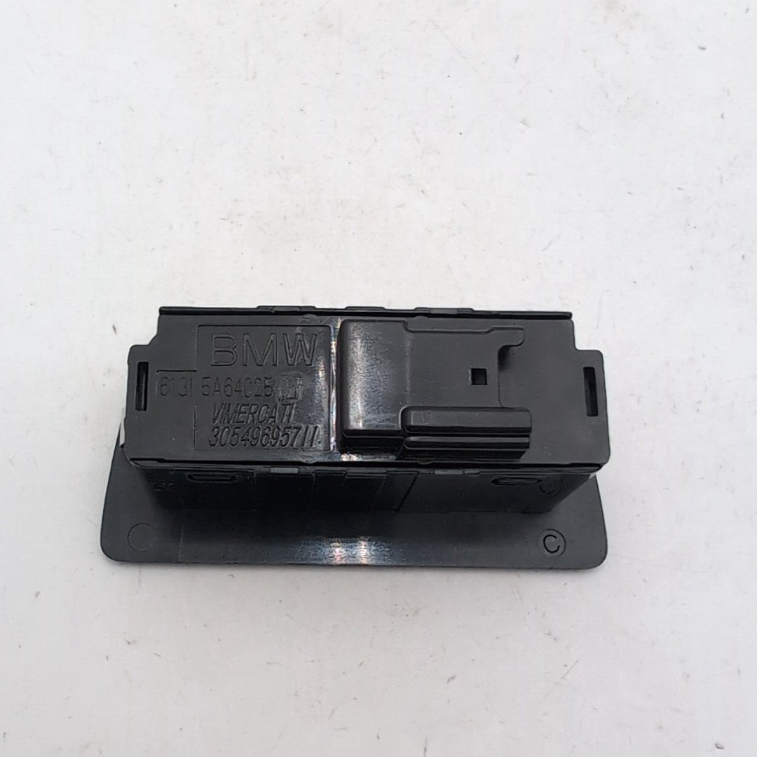 2023 - 2026 BMW i4 G20 G26 XM X3 X5 X6 X7 Rear Trunk Open Close Switch 5A64C25