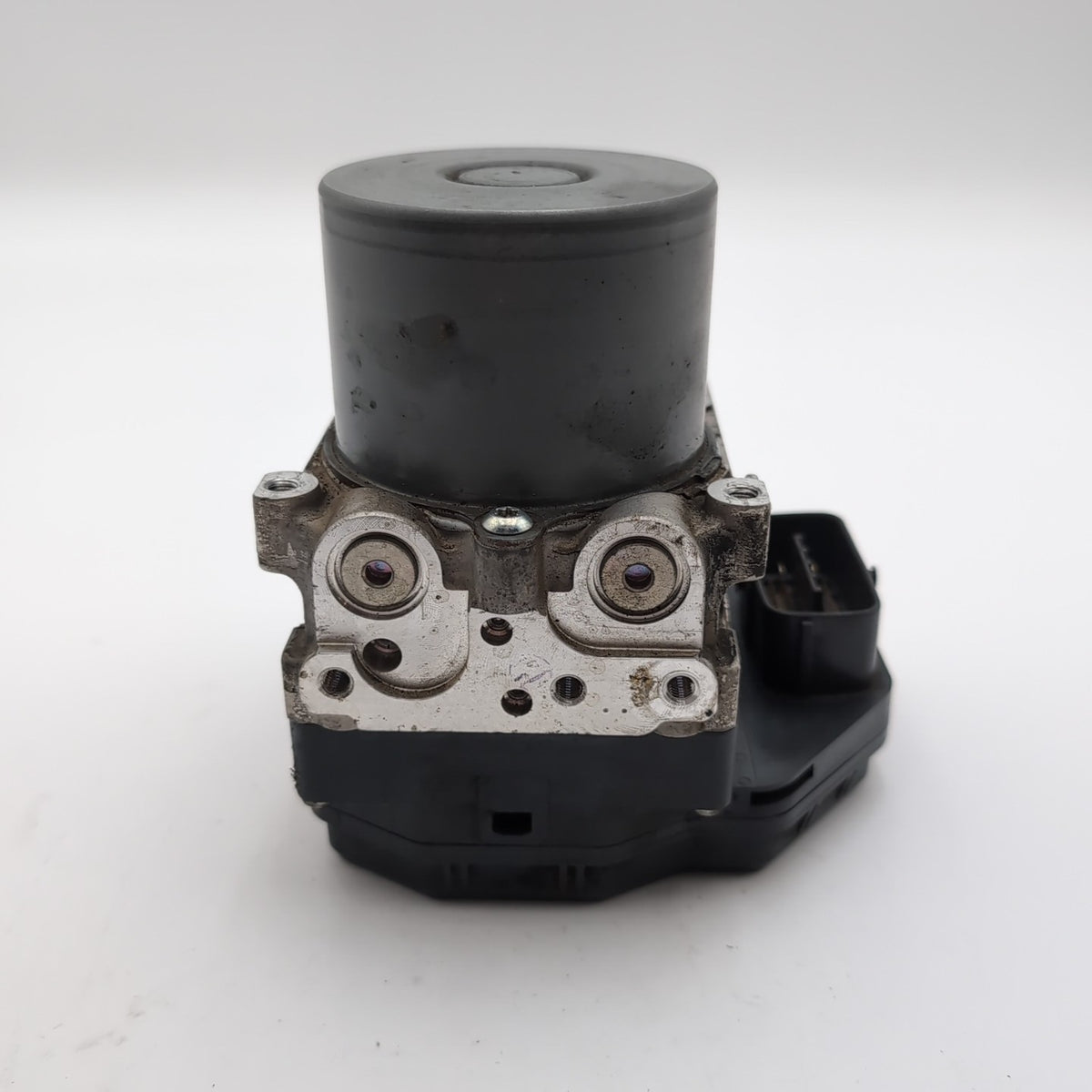 2014 2015 Mazda 6 2.5L ABS Anti Lock Brake Pump Control Unit GHR1-437A0