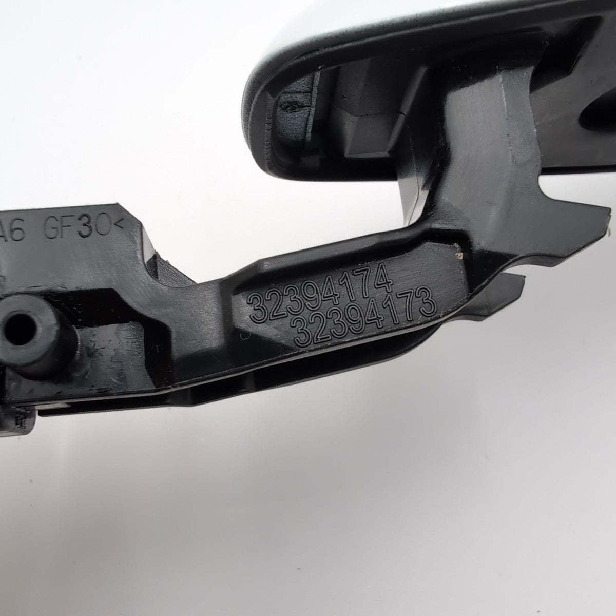 2018- 2025 VOLVO XC60 FRONT LEFT DRIVER SIDE DOOR OUTSIDE HANDLE