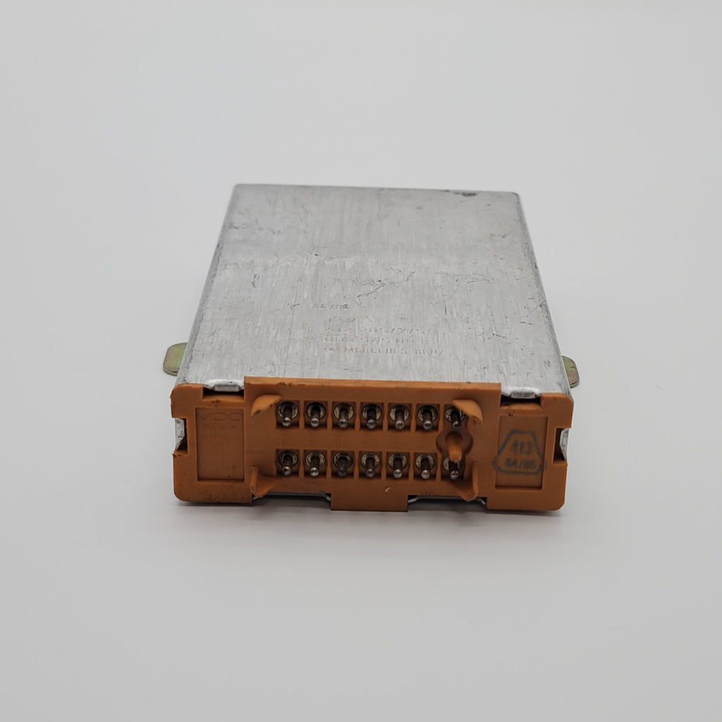 1986 1987 1988 1989 1990 1991 1992 Mercedes-Benz 300E Control Module 0035450932