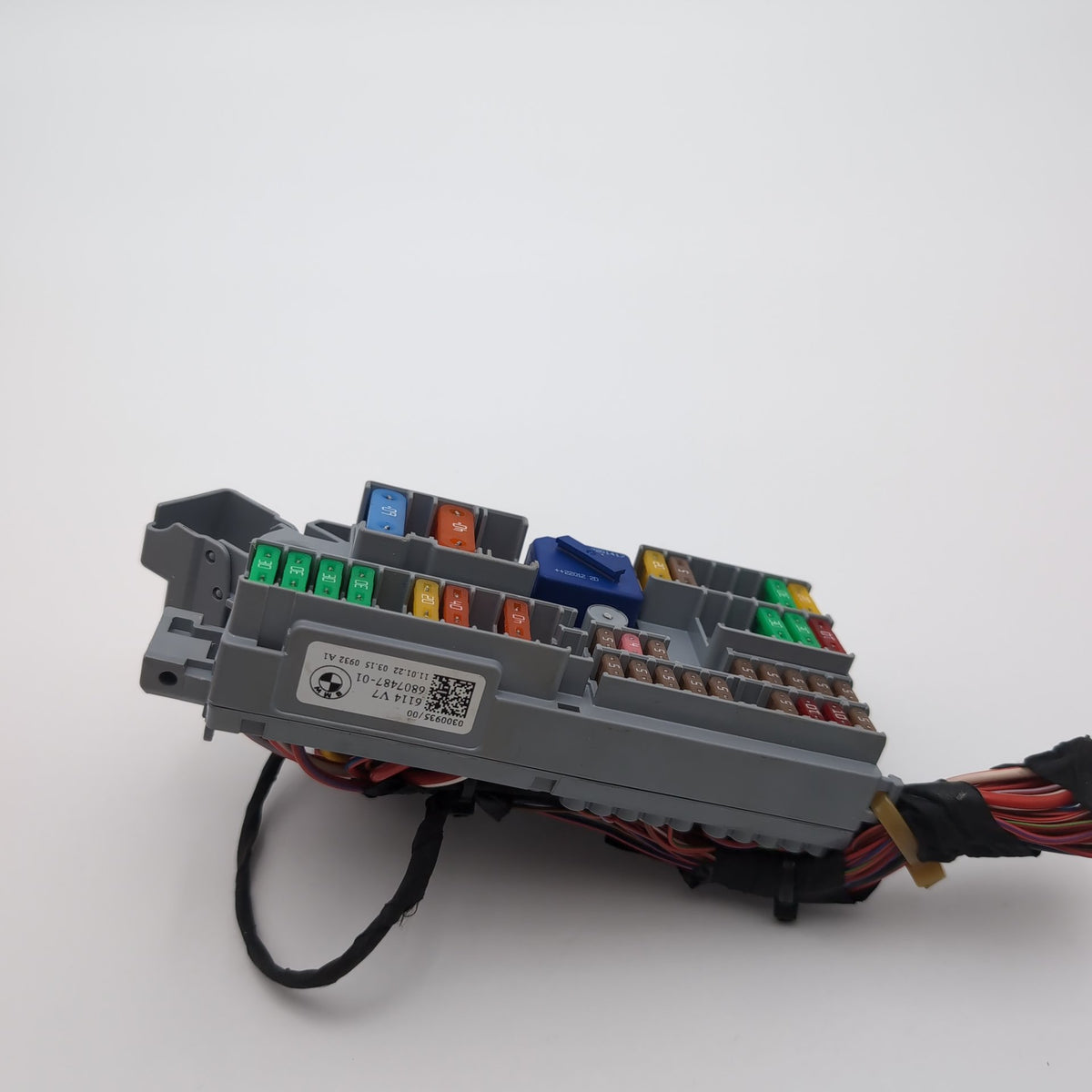 2019 - 2026 BMW X5 X6 X7 XM G20 G26 G42 G87 M3 Front Power Distribution Fuse Box