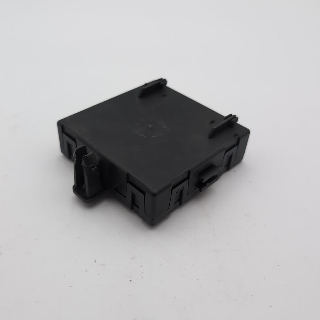 2008- 2015 Mercedes E350 C350 W212 Front Right Door Control Module A2129004302