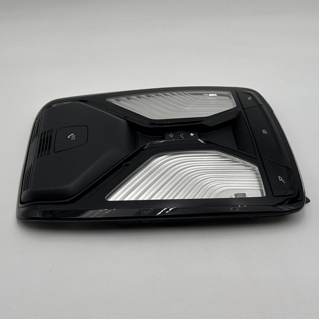 2019 - 2022 BMW 330i G20 G30 X3 Overhead Console Dome Light Assembly 5A0F647