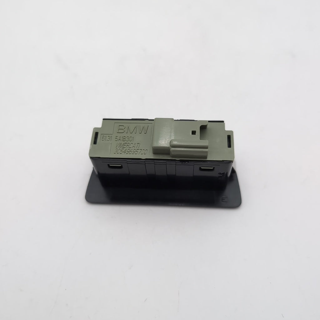 2021 - 2026 BMW 540i 530i i5 G60 M5 X1 X2 X3 Trunk Lid Tailgate Switch Button