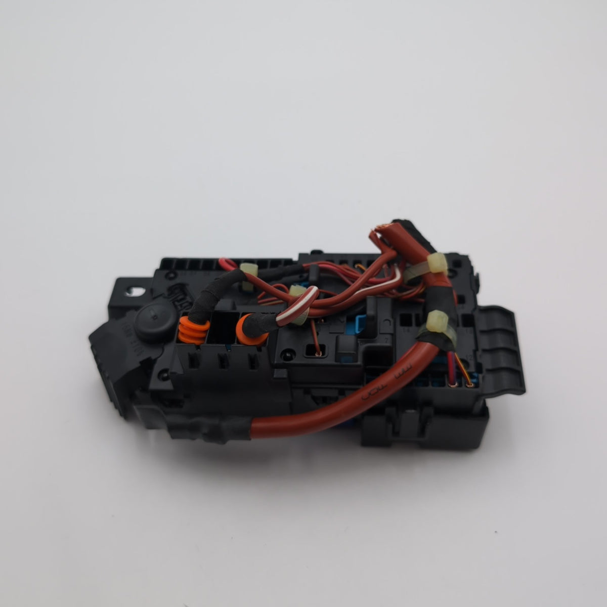 2022 - 2025 BMW X1 X2 iX B+ Positive Power Distribution Fuse Relay Box 8720724