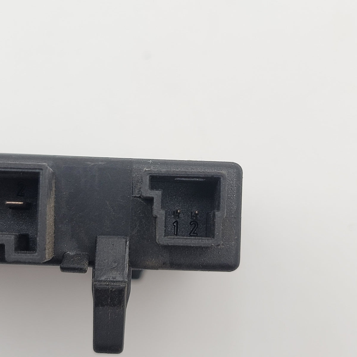 MERCEDES W209 CLK350 CLK550 CLK55 KEYLESS GO CONTROL MODULE OEM 2098202526