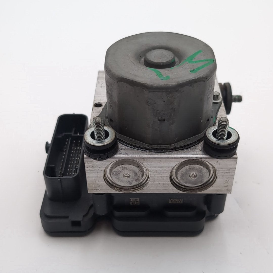2015 Nissan Altima 2.5L ABS Anti Lock Brake Pump 476609HM0A